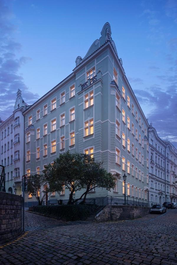 Allure Hotel & Residence Прага Экстерьер фото